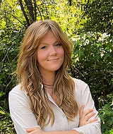 Book an Appointment with Beth Hollandsworth at Renewal Wellness