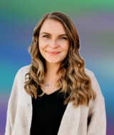 Book an Appointment with Victoria Stephenson at 6202 iola Ave. Office 133