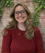 Book an Appointment with Claire Mills for Couples Counseling