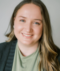 Book an Appointment with Hayley Addesa for Free 15-Minute Phone Consultation