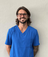 Book an Appointment with Damian Grycel at The Shoreline Clinic LLC