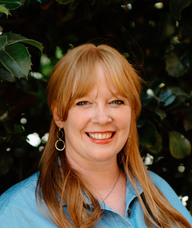 Book an Appointment with Kelly Havlin for Consultation