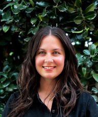 Book an Appointment with Isabelle Miller for Consultation