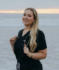 Book an Appointment with Vanessa Manfredi for Chiropractic