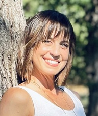 Book an Appointment with Laura Quintanar for Therapy with Laura