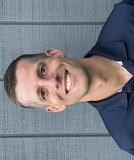 Book an Appointment with Dr. Lee Simon for Orthopedic Therapy