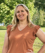 Book an Appointment with Sara Floreth for Couples Counseling