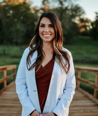 Book an Appointment with Kaylee Scanlin for Cosmetic Consultation (Good Faith Exam)
