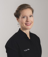 Book an Appointment with Dr. Julia Walls for Acupuncture