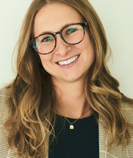 Book an Appointment with Madelyn Mans for Acupuncture