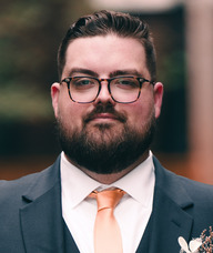 Book an Appointment with Dr. Hayden Lowe for Chiropractic